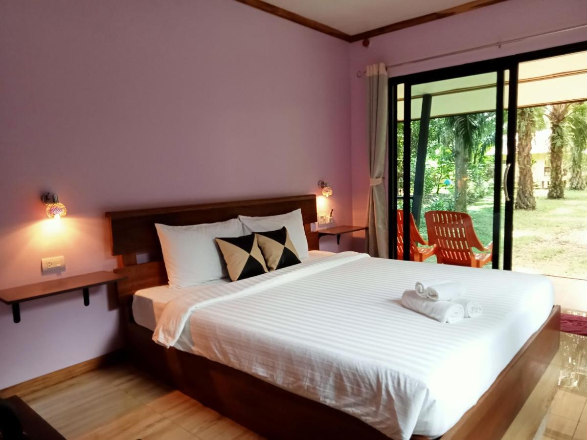 Khao Sok Palm Garden Resort Khao Sok National Park Exterior photo
